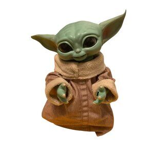 Hasbro Star Wars Talking Mandalorian Baby YODA 8”Grogu The Child 2021 Works preo